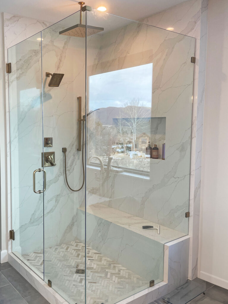 bench-shower