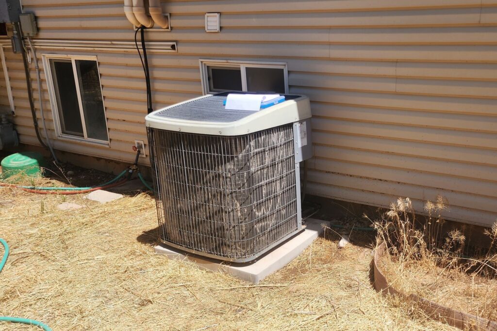 Old AC ready for replacement - Before