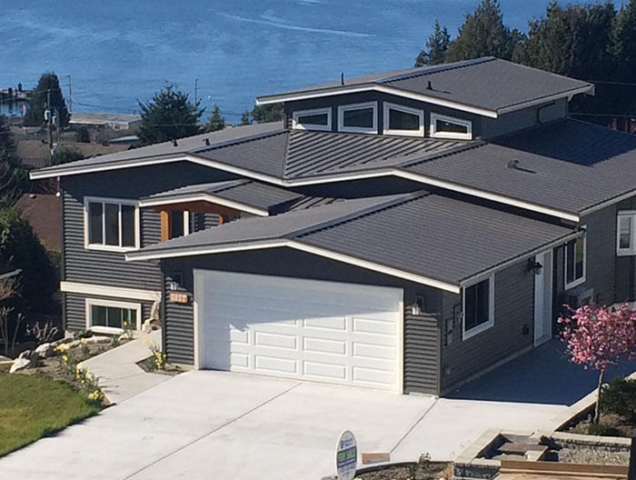 Roofing professionals at work