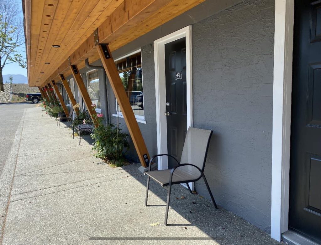 Riverside Motel image