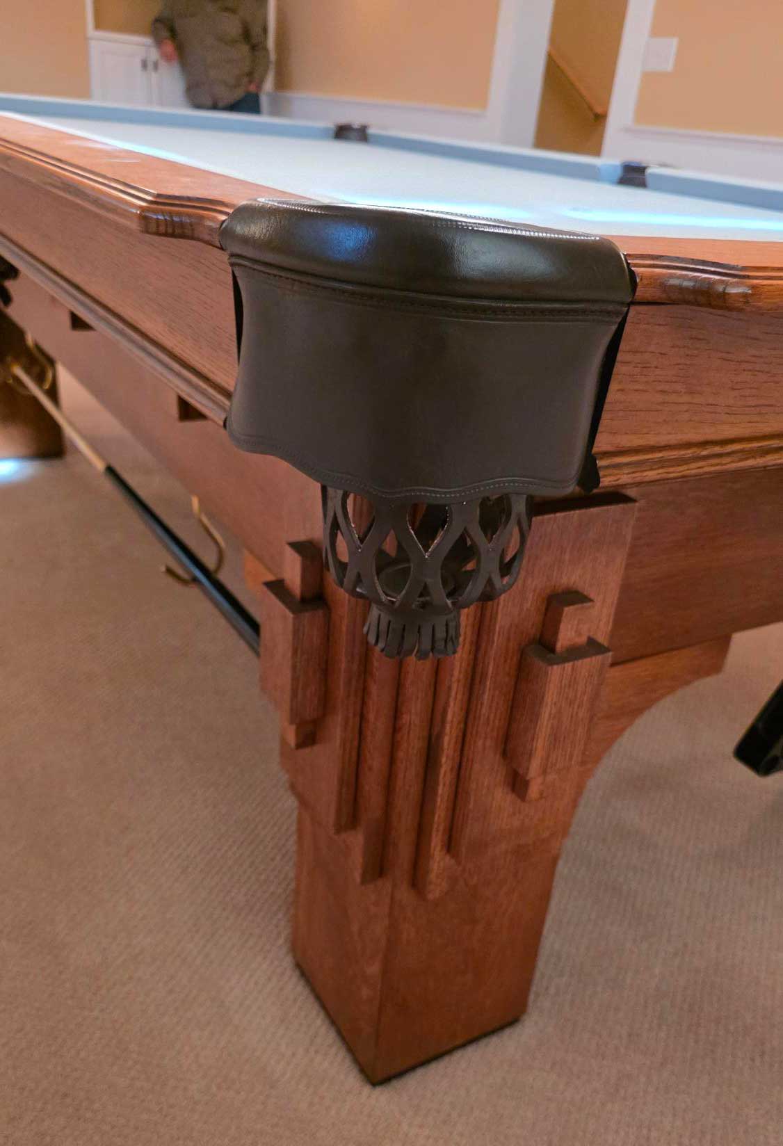 8 Ft Golden West, St Thomas in excellent condition. It includes cues, balls and ball racks. Has the best Simonis cloth. $2395